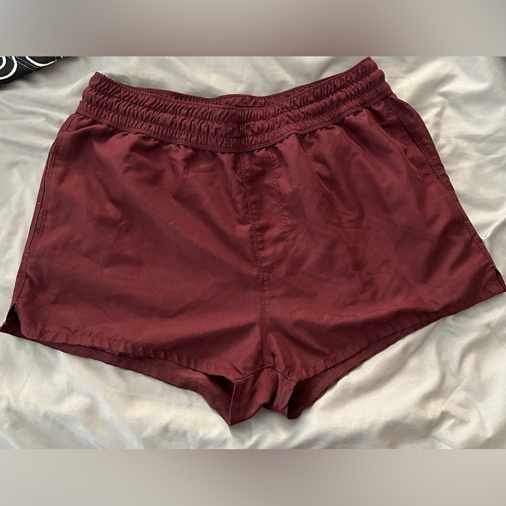 ASOS Mens Shorts Medium Maroon Athletic Swim Casual Elastic Waist